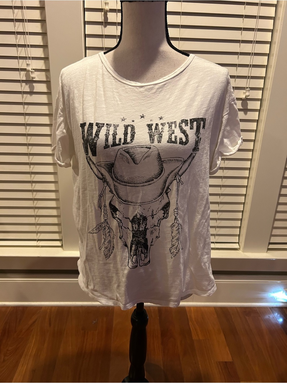 Saints & Hearts White Tee - Classic Everyday Staple size S